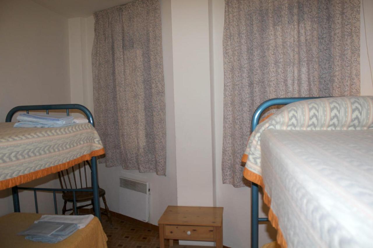Apartamentos Pessets Adelaida Sort Exteriér fotografie
