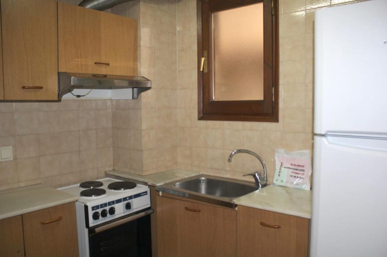 Apartamentos Pessets Adelaida Sort Exteriér fotografie